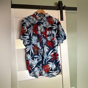 Casual Blue and Red Button Down Shirt with Tropical Print